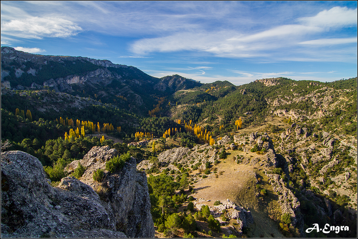 43.Las Huelgas, Los Centenares